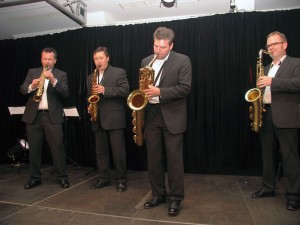 Blattwerk Saxophon Quartett in der Gelbe Schule Die vier Musiker des Blattwerks „händelten nicht nur den Händel“ ...