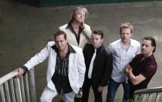 Rocken den Bahnhof: Captain Candy