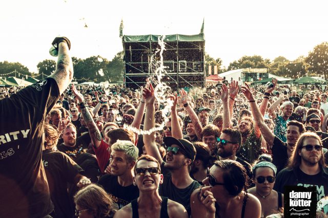 Beim Reload Festival kocht die Menge (Foto: Danny Kötter Photographer)