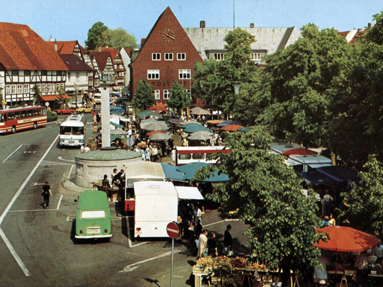 Foto: Postgebäude in den 70ern