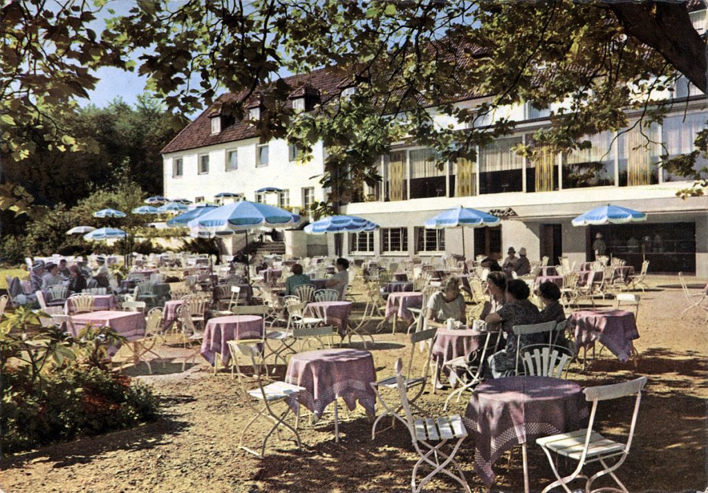Terrasse des Hotel Schwaghof in den 1960er Jahren