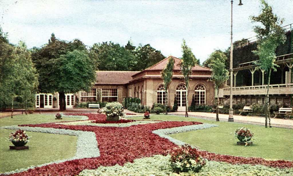 Foto alte Wandelhalle Bad Salzuflen in den 1950er Jahren // Foto: