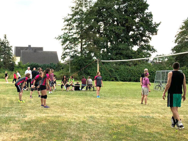 Foto Volleyballturnier während der Beachparty in Retzen