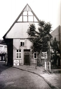 Aral Tankstelle in der Dammstraße in den 1950er Jahren