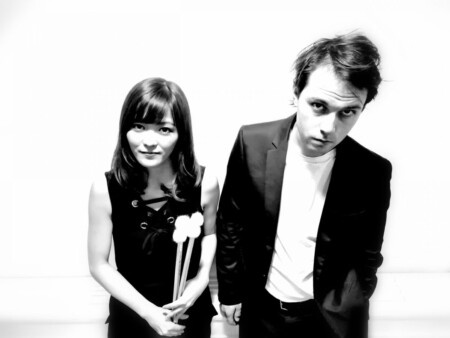 Schlagzeuger Daniel deSimone und Ayami Okamura