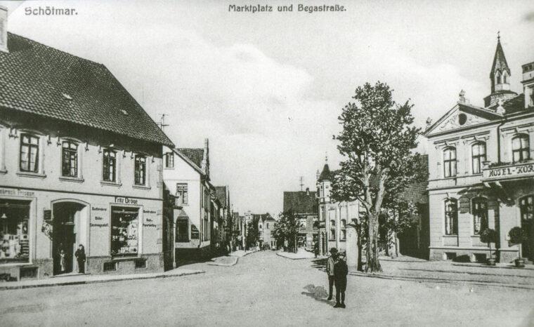 Marktplatz und Begastraße Schötmar, 1920