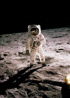 Astronaut auf dem Mond