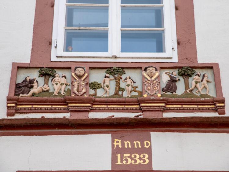 Haus Giesenbier, gegenüber des historischen Rathauses