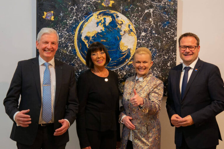 Foto von Lars Bökenkröger, Beate Hoffmann-Hildebrand, Vera Widmer und Andreas Greve.