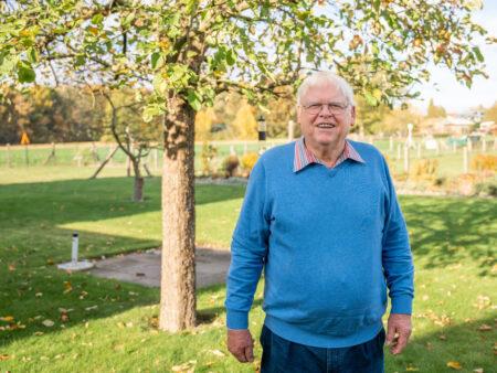 Foto von Fritz Gast in seinem Garten
