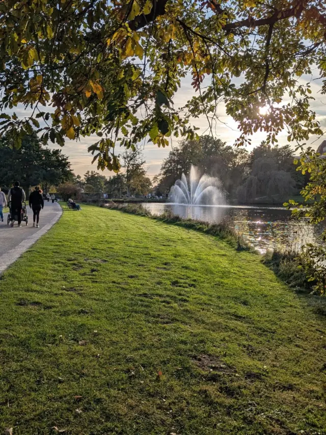 🍂☀️⛲

#badsalzuflen #badsalzuflenmeinestadt❤️ #kurparksee #meineheimat #herbstzeit